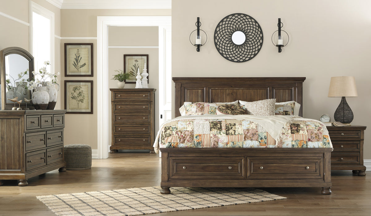 Flynnter Signature Design 5-Piece Bedroom Set with 2 Storage Drawers